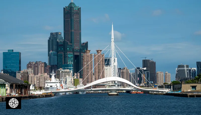 Kaohsiung Metro & Light Rail: Airport, HSR and Waterfront Guide
